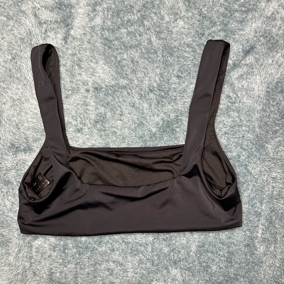 ASOS DESIGN Truly underboob bandeau bra - Medium - NEW - Picture 5 of 8